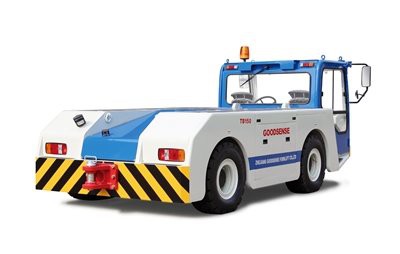 Trator de reboque de aeronave movido a bateria